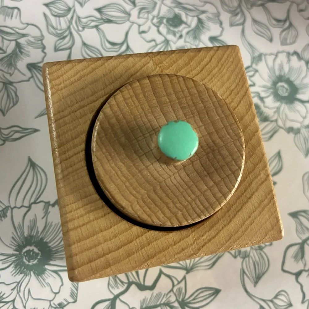 Lovevery Pincher Puzzle